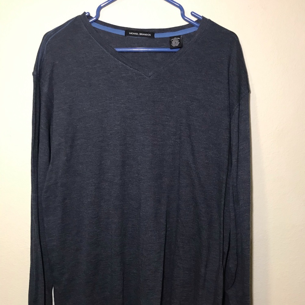 Michael Brandon Men’s V Neck Sweater  Long Sleeves